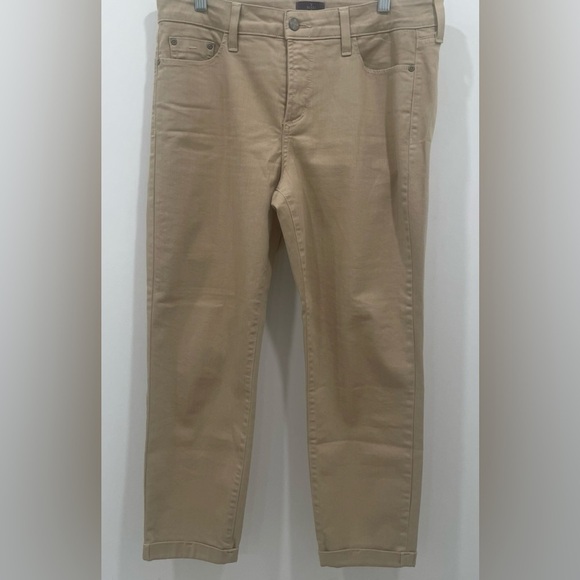 NYDJ Jeans Size 8 Tan Color Tuck Technology Straight Leg Fit Ankle Flattering - Picture 1 of 11